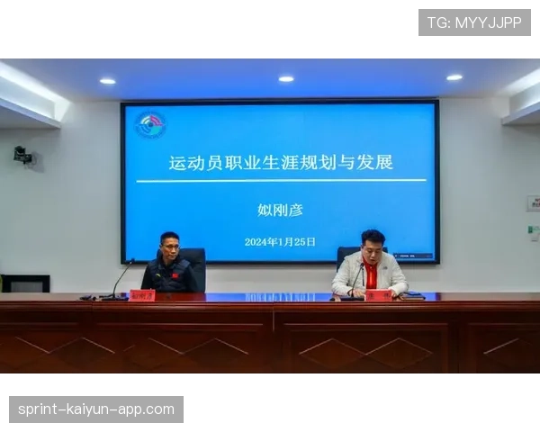 俱乐部开展青少年运动员职业规划讲座 明确未来发展路径,青少年运动员营养建议